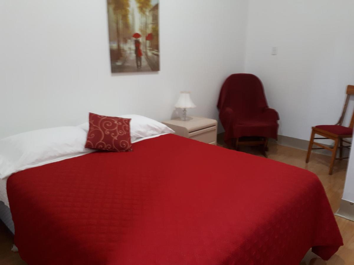 Mhotel Domaine L'Envolee- Maison Fleurie Викториавилл Экстерьер фото